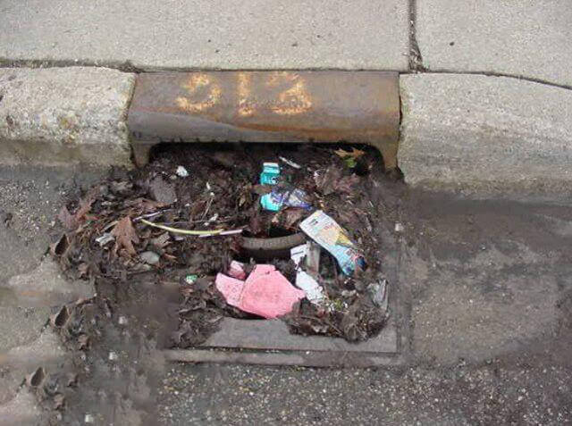 15 Cách Xử Lý Đường Ống Nước Bị Tắc Hiệu Quả Nhanh 2 4 Nguyên nhân gây tắc nghẽn đường ống thoát nước | TinTin