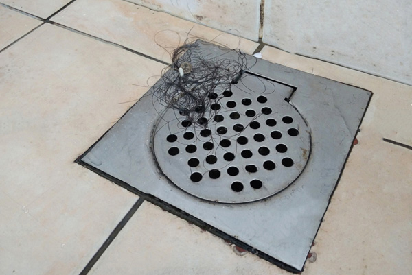 15 Cách Xử Lý Đường Ống Nước Bị Tắc Hiệu Quả Nhanh 6 Cách xử lý đường ống thoát nước bị tắc đơn giản